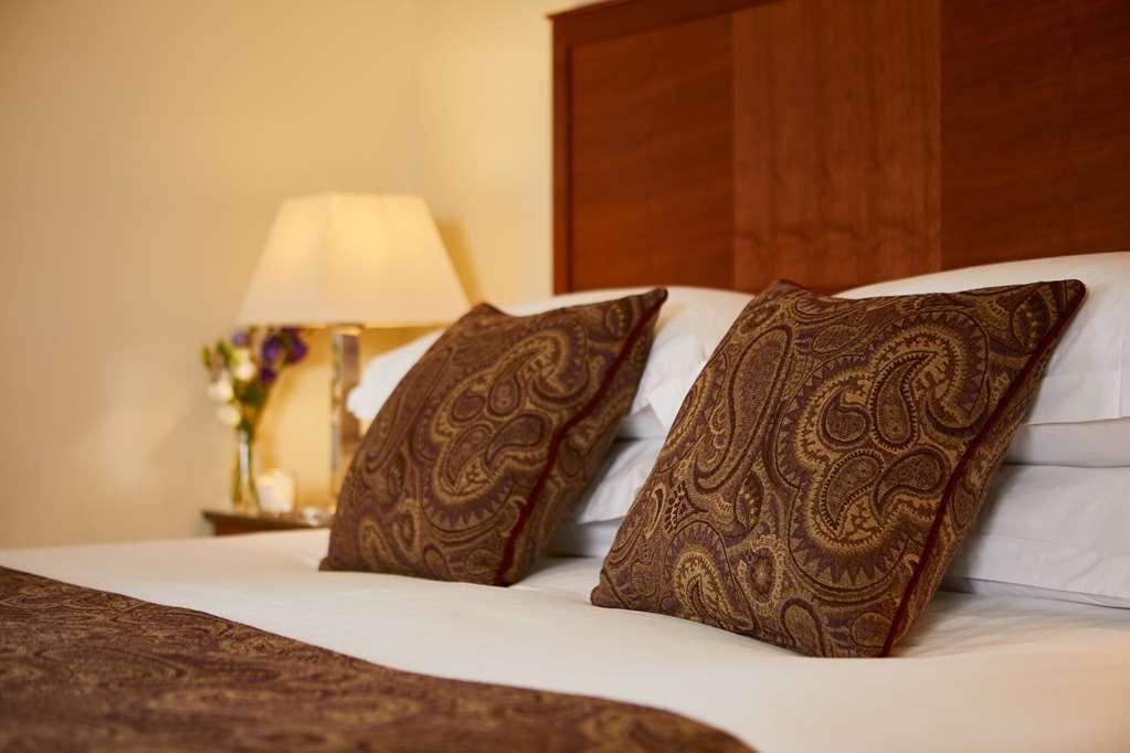 แมคโดนัลด์ ฟริมลีย์ ฮอลล์ โฮเต็ล แอนด์ สปา Hotel แคมเบอร์ลีย์ ห้อง รูปภาพ