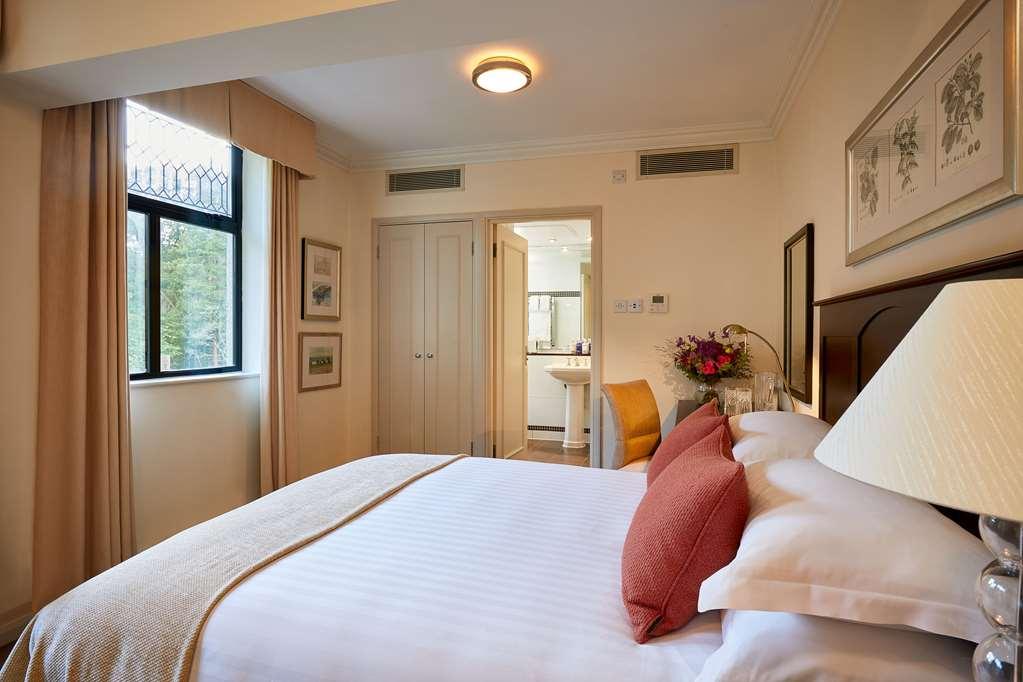 แมคโดนัลด์ ฟริมลีย์ ฮอลล์ โฮเต็ล แอนด์ สปา Hotel แคมเบอร์ลีย์ ห้อง รูปภาพ